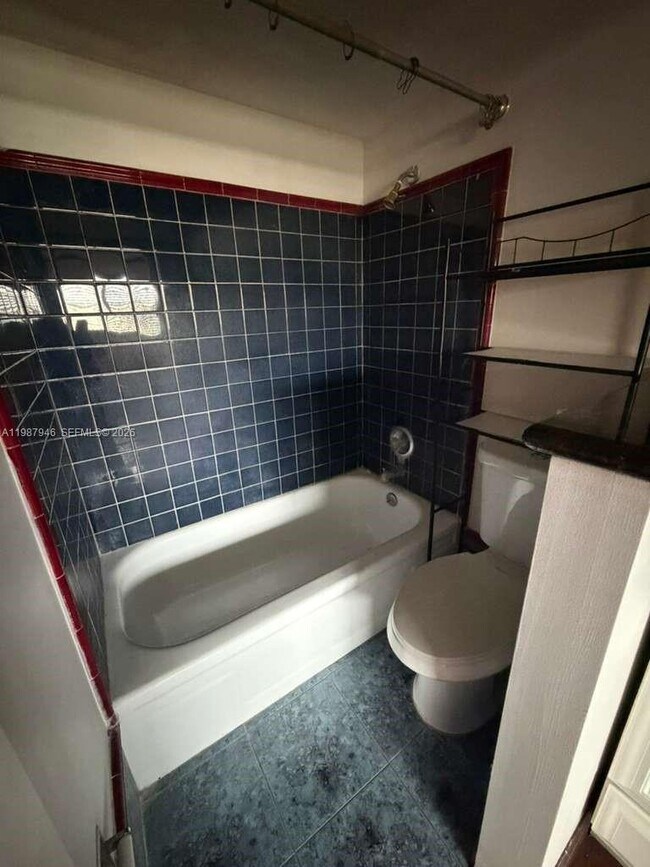 Building Photo - 200 Waterway Dr S