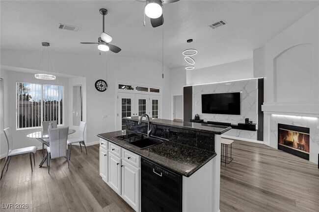 Building Photo - 2528 Huber Heights Dr