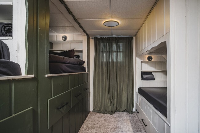 Building Photo - 40608 102nd Pl