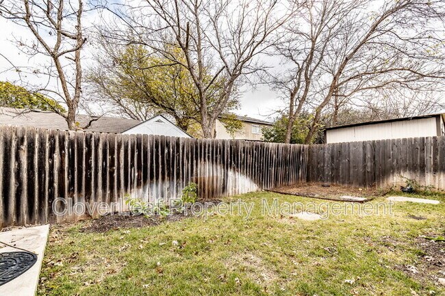 Building Photo - 15410 Wood Sorrel