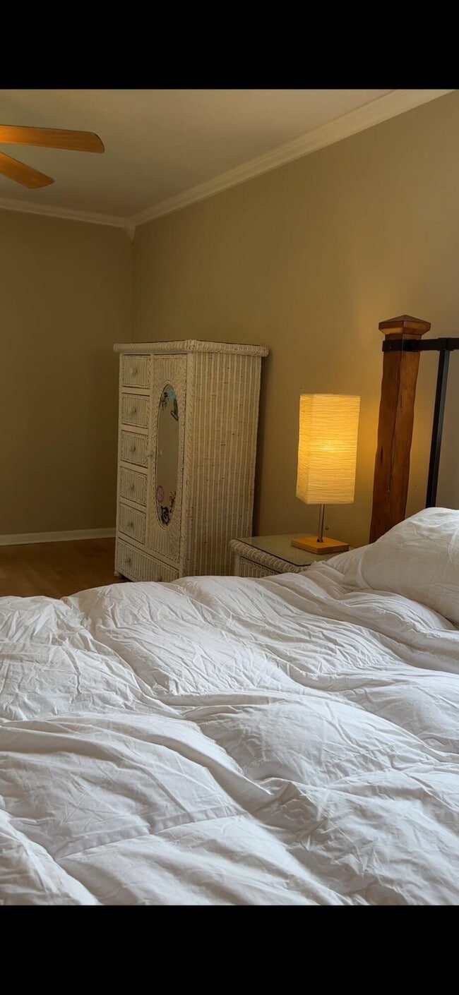 Building Photo - 3420 Harrow Ln