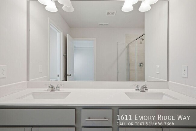 Building Photo - 1611 Emory Ridge Way