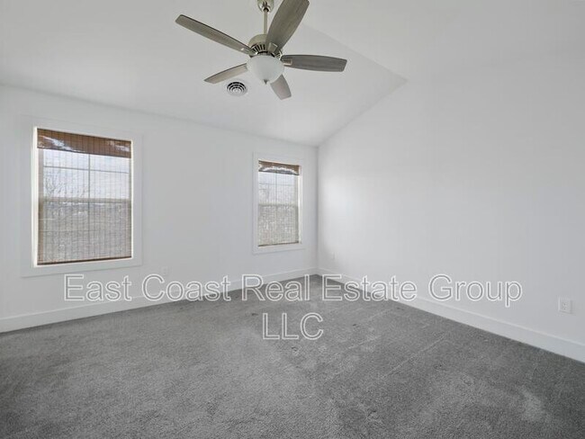 Building Photo - 11089 Gopher Dr N