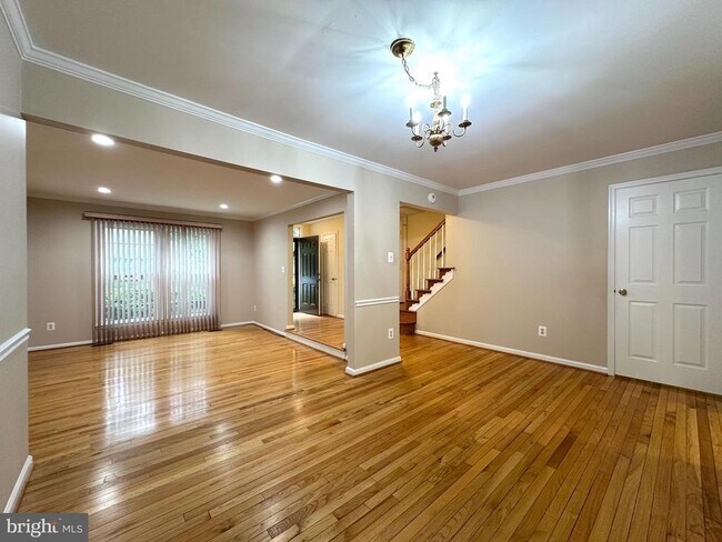 Building Photo - 5127 Kenside Ct