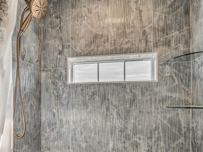 Building Photo - 6500 N Grand Blvd