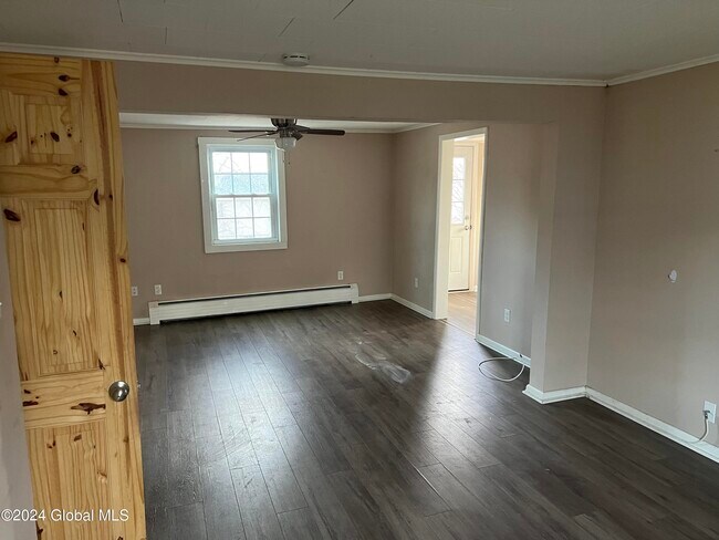 Building Photo - 109 Exchange St