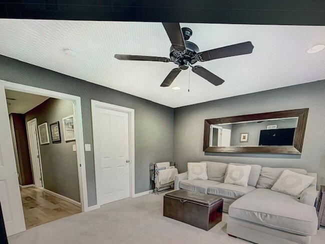 Building Photo - New Price!  Fed Hill Luxury Townhome  ROOFTOP DECKS!