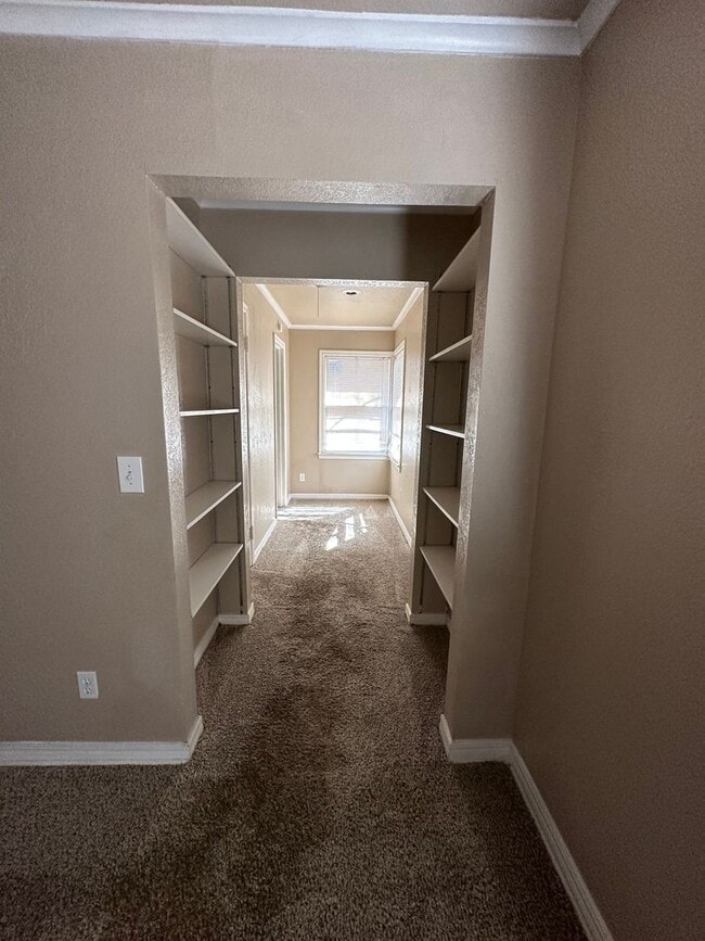 Building Photo - 2 Bedroom, 2 Bathroom, 2 Car Garage, Good Size Yard In Wolflin!! Text to Schedule Showing 806-340...