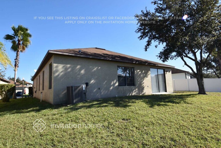 Building Photo - 4882 Sweet Cedar Cir