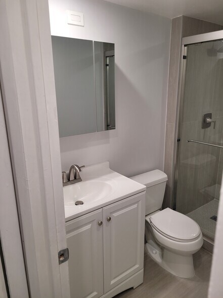 Second Bathroom - 20400 W Country Club Dr