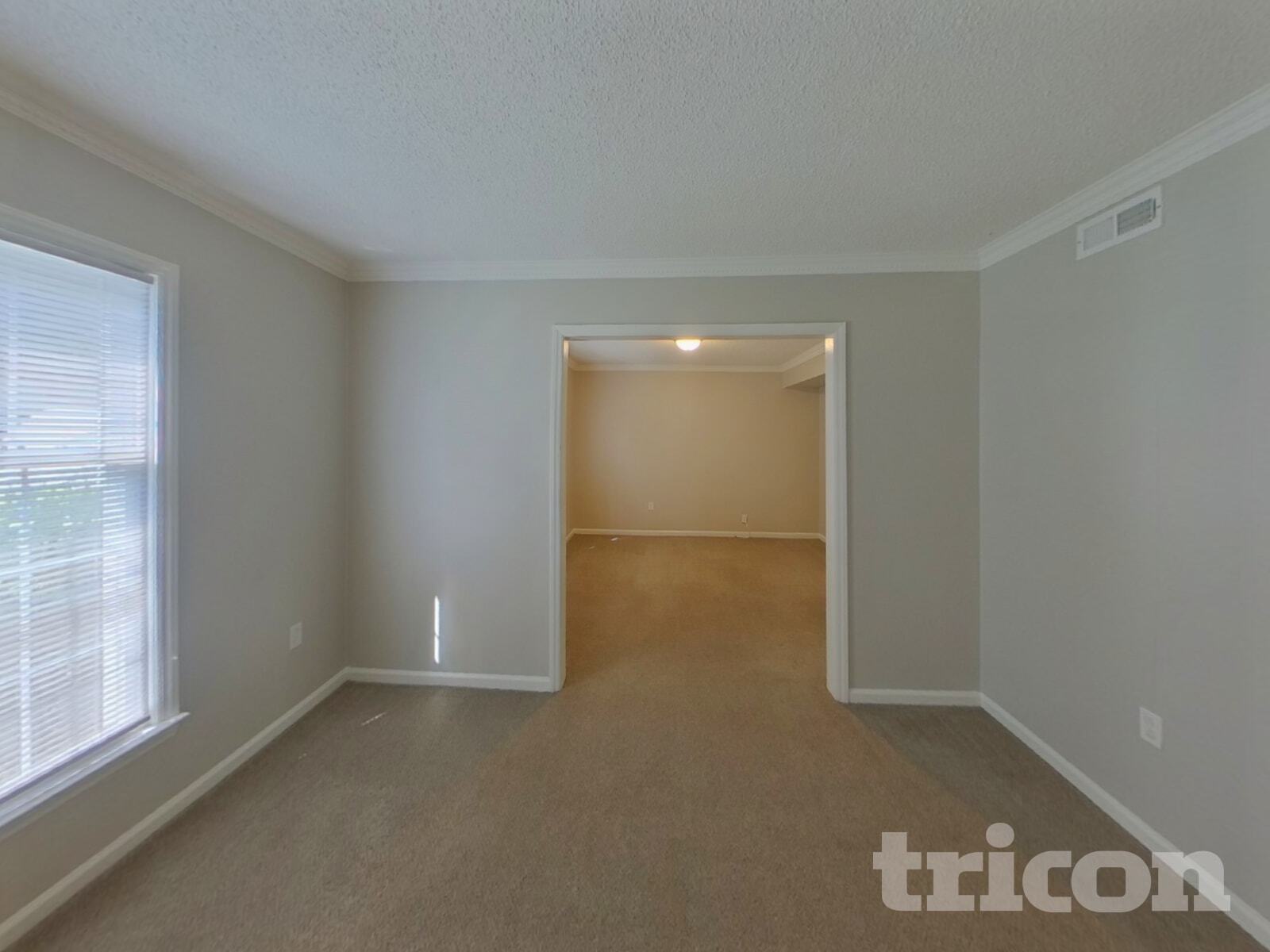 Building Photo - 7400 Palmetto Ct