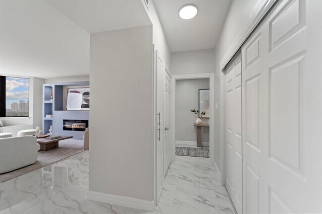 Building Photo - 651 Bering Dr