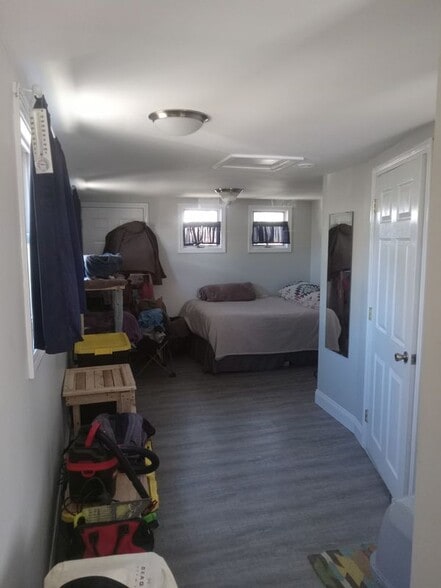 Building Photo - 90 Cypress Rd