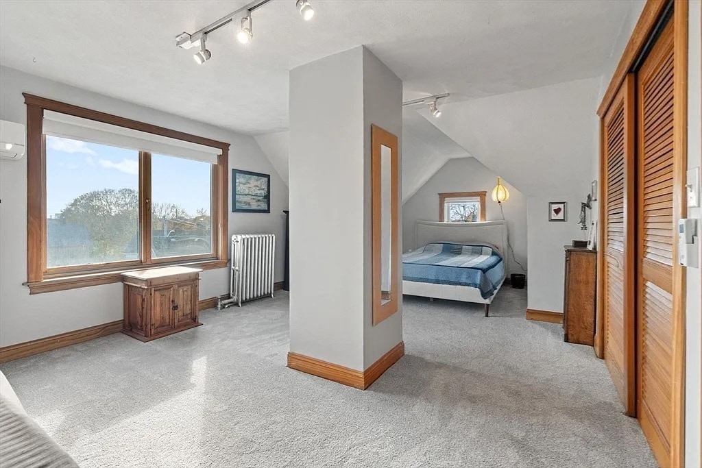 Building Photo - 100 Medford St