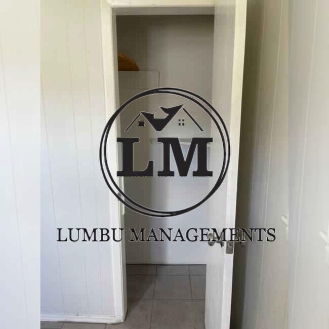 Building Photo - 223 Wendell Scott Dr