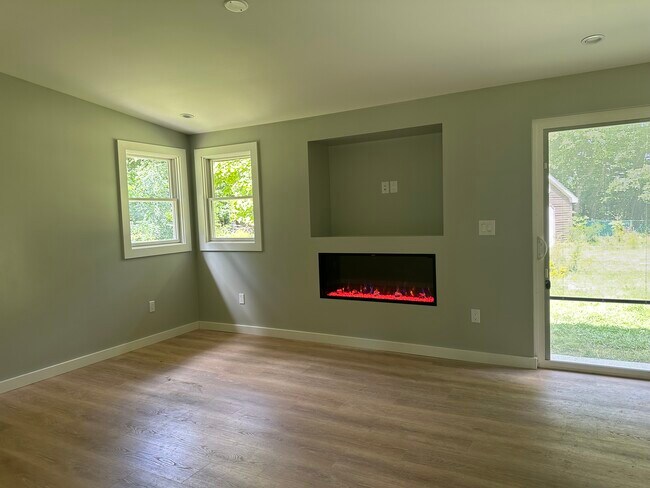 Building Photo - 4846 Ledge Ln