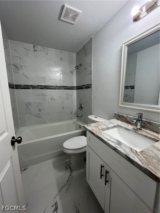 Building Photo - 4110 19th St SW