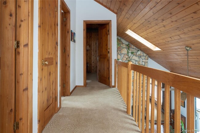 Building Photo - 224 Last Rd