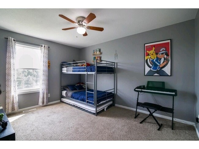Building Photo - 15208 Florist Cir