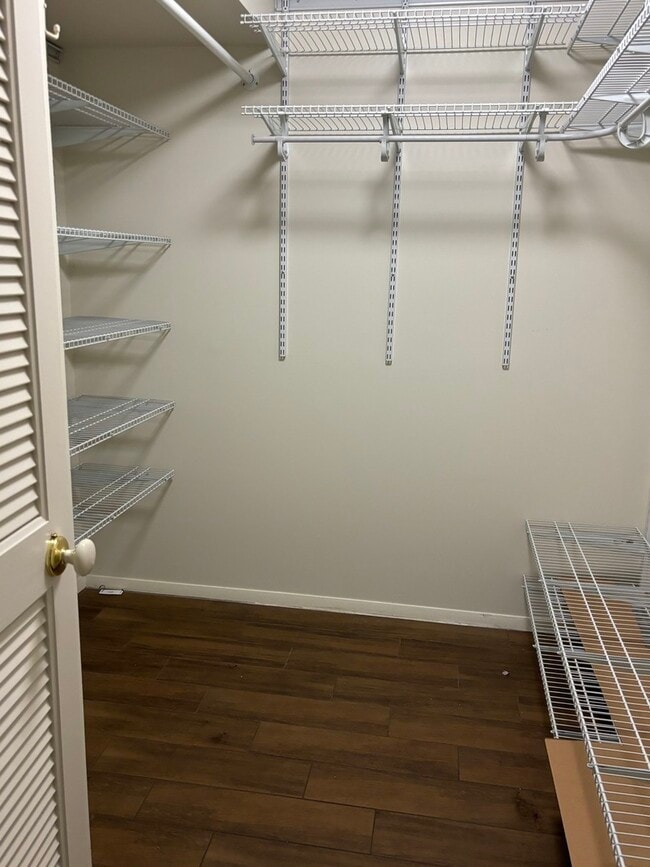 Building Photo - 13000 W Heiden Cir