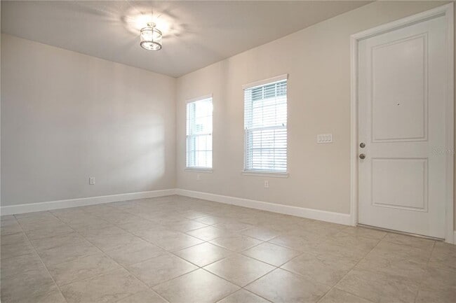 Building Photo - 1419 Eucalyptus Wy