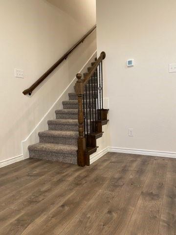 Building Photo - 2405 Klamath Dr