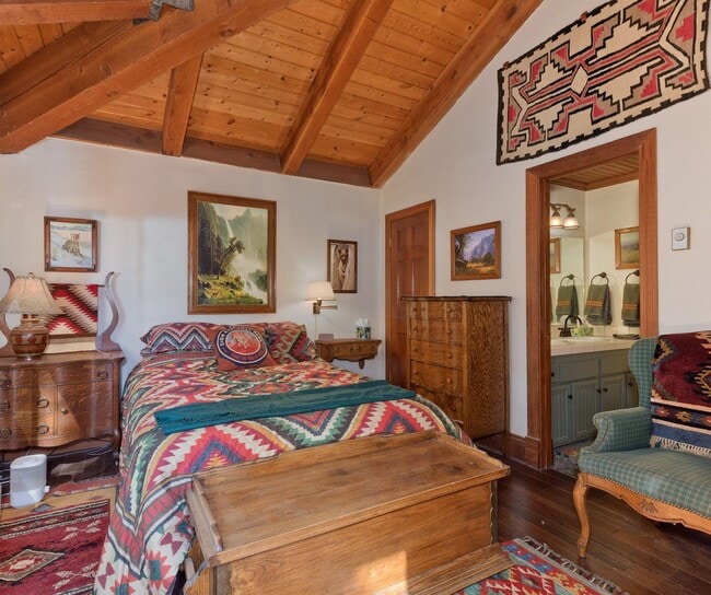 Building Photo - 91 St Moritz Rd