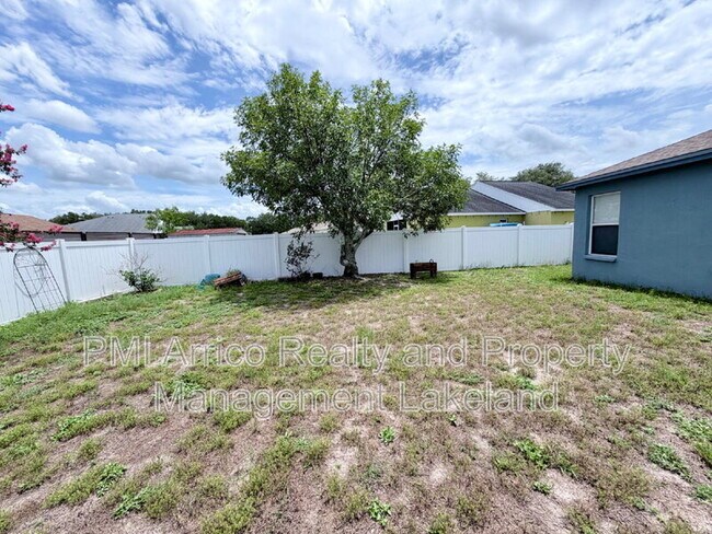 Building Photo - 6868 Bordeaux Blvd
