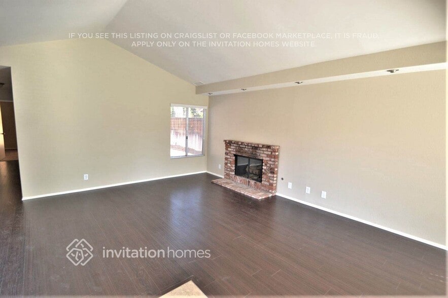 Building Photo - 11239 Arizona Ave