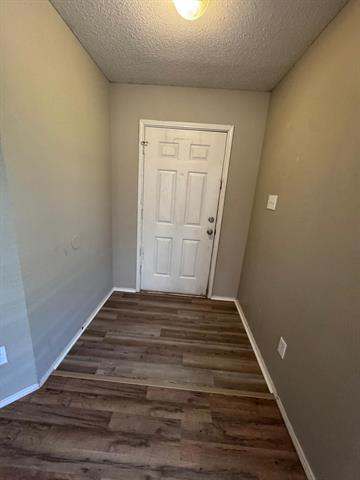 Building Photo - 5409 Comanche Wells Dr
