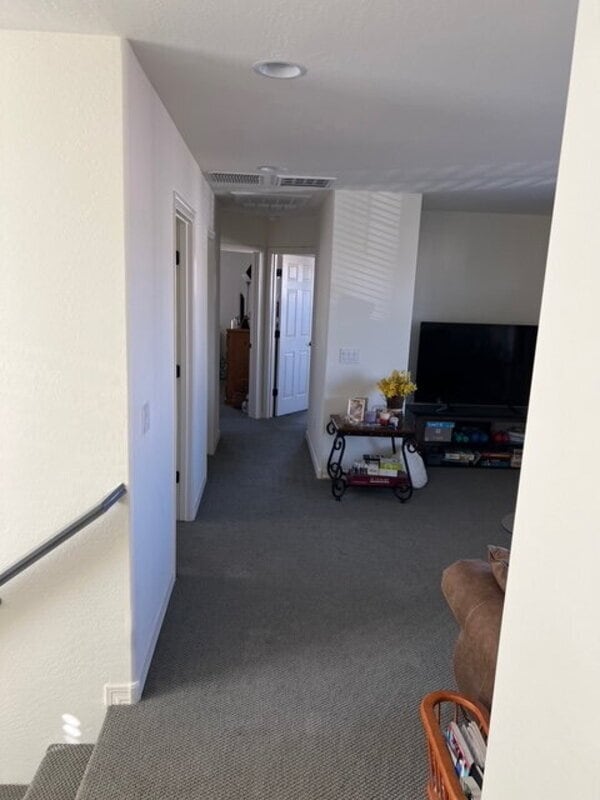 Building Photo - 1712 S 82nd Pl