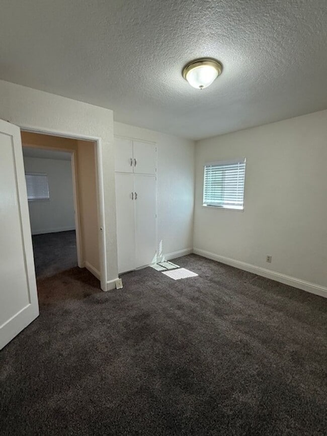 Building Photo - Cozy 3-Bedroom Home for Rent in Tracy!