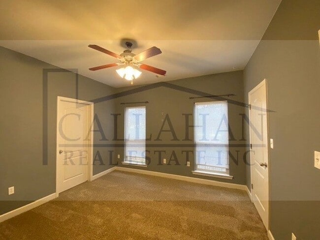 Building Photo - Sherwood 4 Bedroom in Stonehill