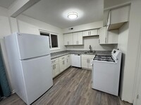 Building Photo - 314 College Park Dr