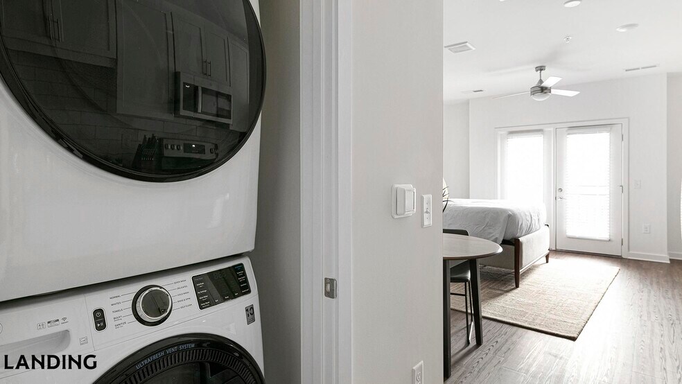 Building Photo - 2110 Birkhall St