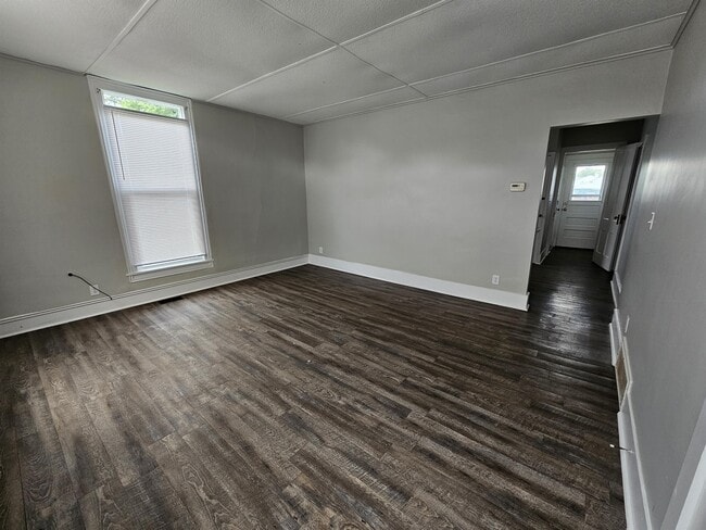 Building Photo - 434 W Lawrence St