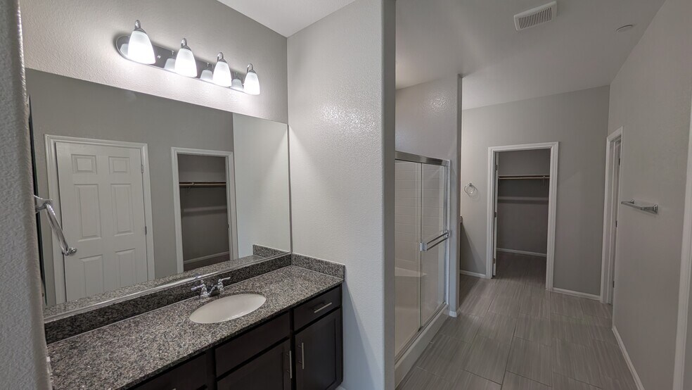 Building Photo - 653 Timberfalls Ln