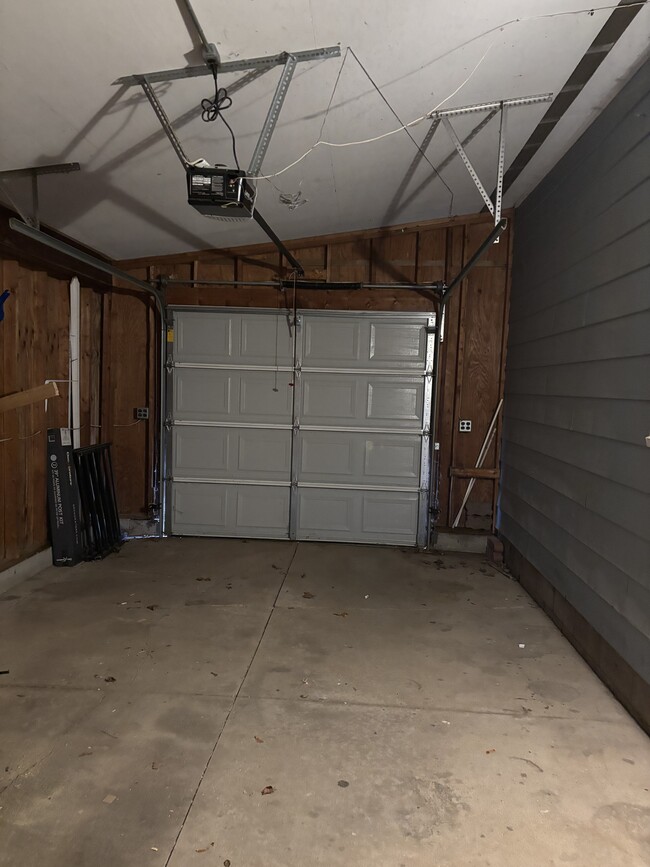 One car attached garage - 208 Lox Ct