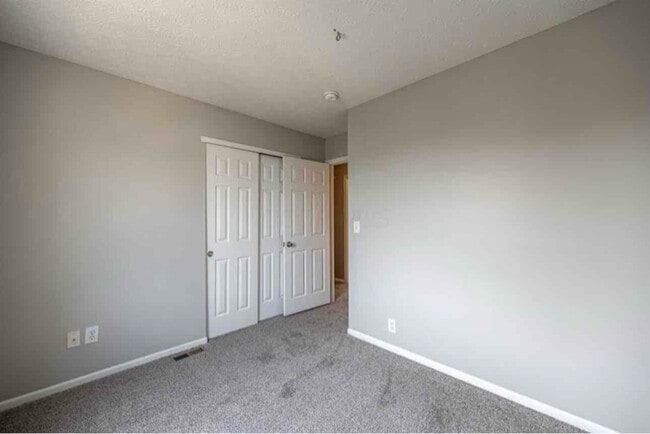 Building Photo - 2564 Hickory Pine Ln