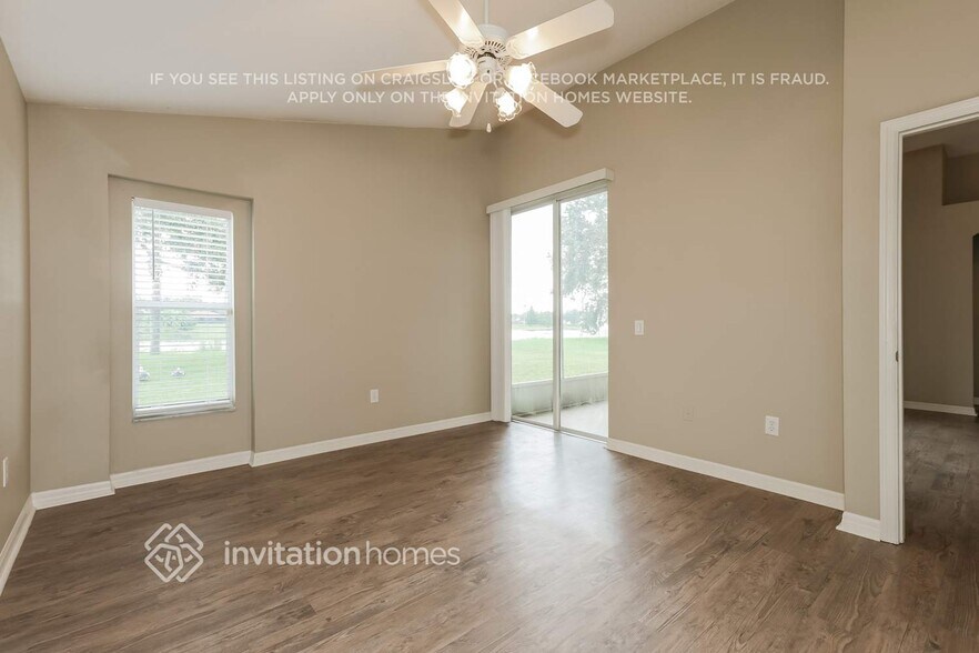 Building Photo - 12523 Lake Vista Dr