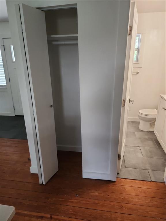 Building Photo - 2037 Lively Ridge Rd NE