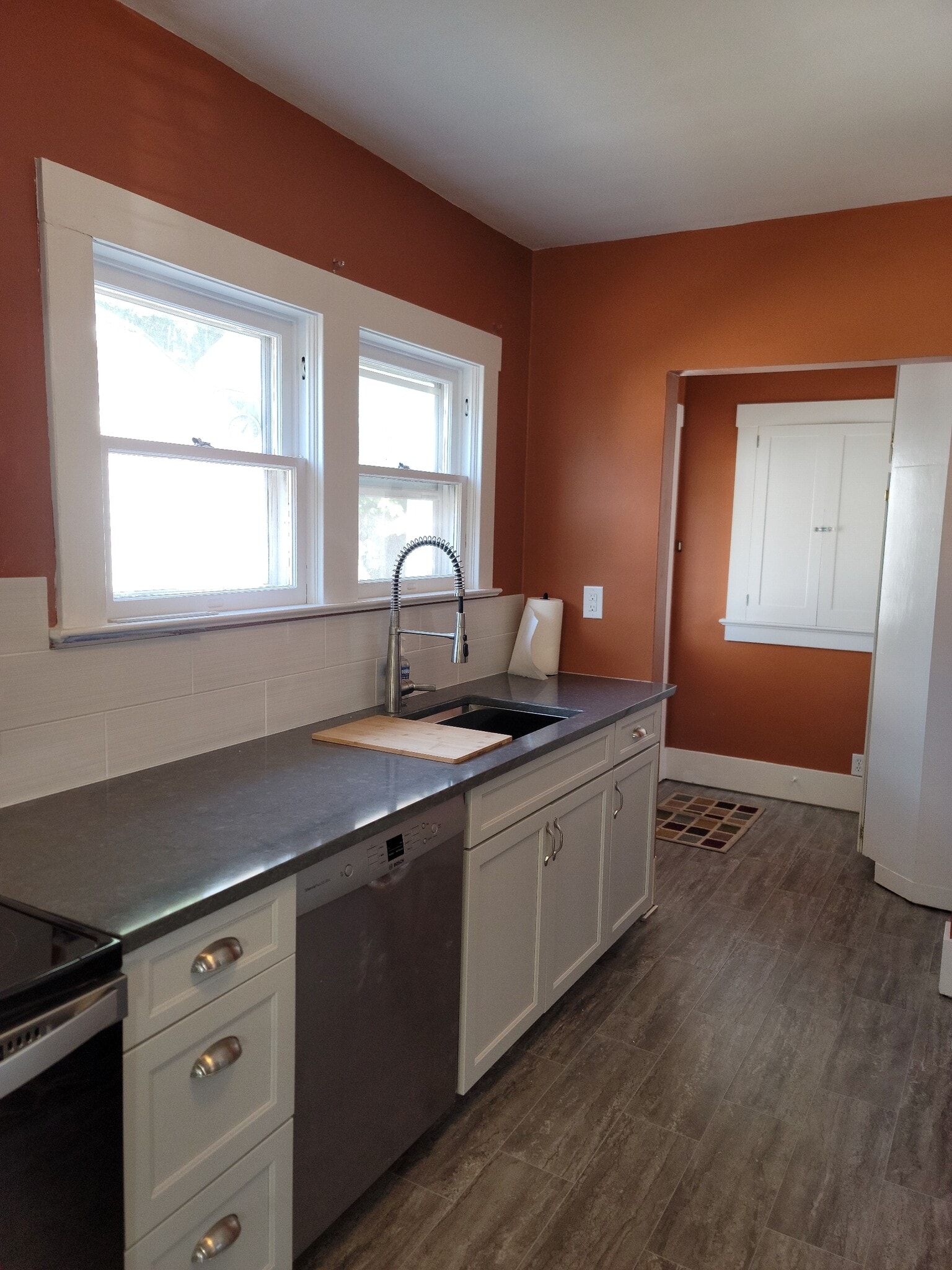 Building Photo - 1909 Cedar St