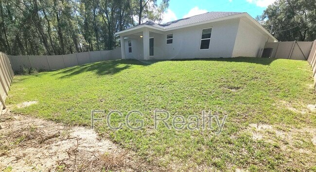 Building Photo - 9115 N Sandree Dr