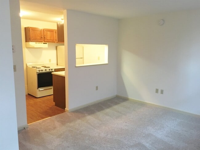 Building Photo - 124 Orange St