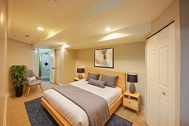 Building Photo - 4217 Gault Pl NE