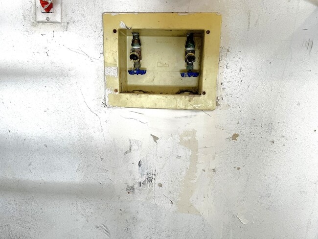 Building Photo - Cute Ranch Home In NE Albuquerque!