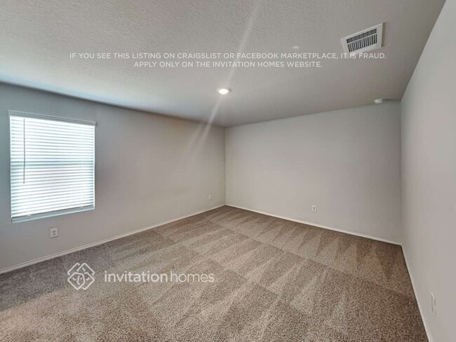 Building Photo - 7218 Lincoln Trce