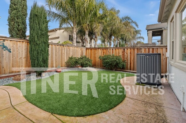 Building Photo - 3550 Coyote Rd