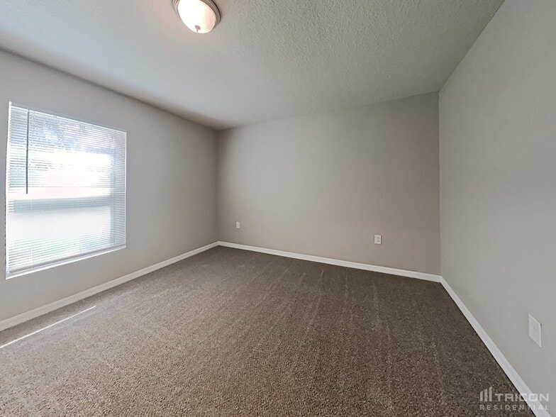Building Photo - 9268 Gibralter St