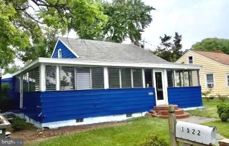 Building Photo - 1522 Columbia Dr